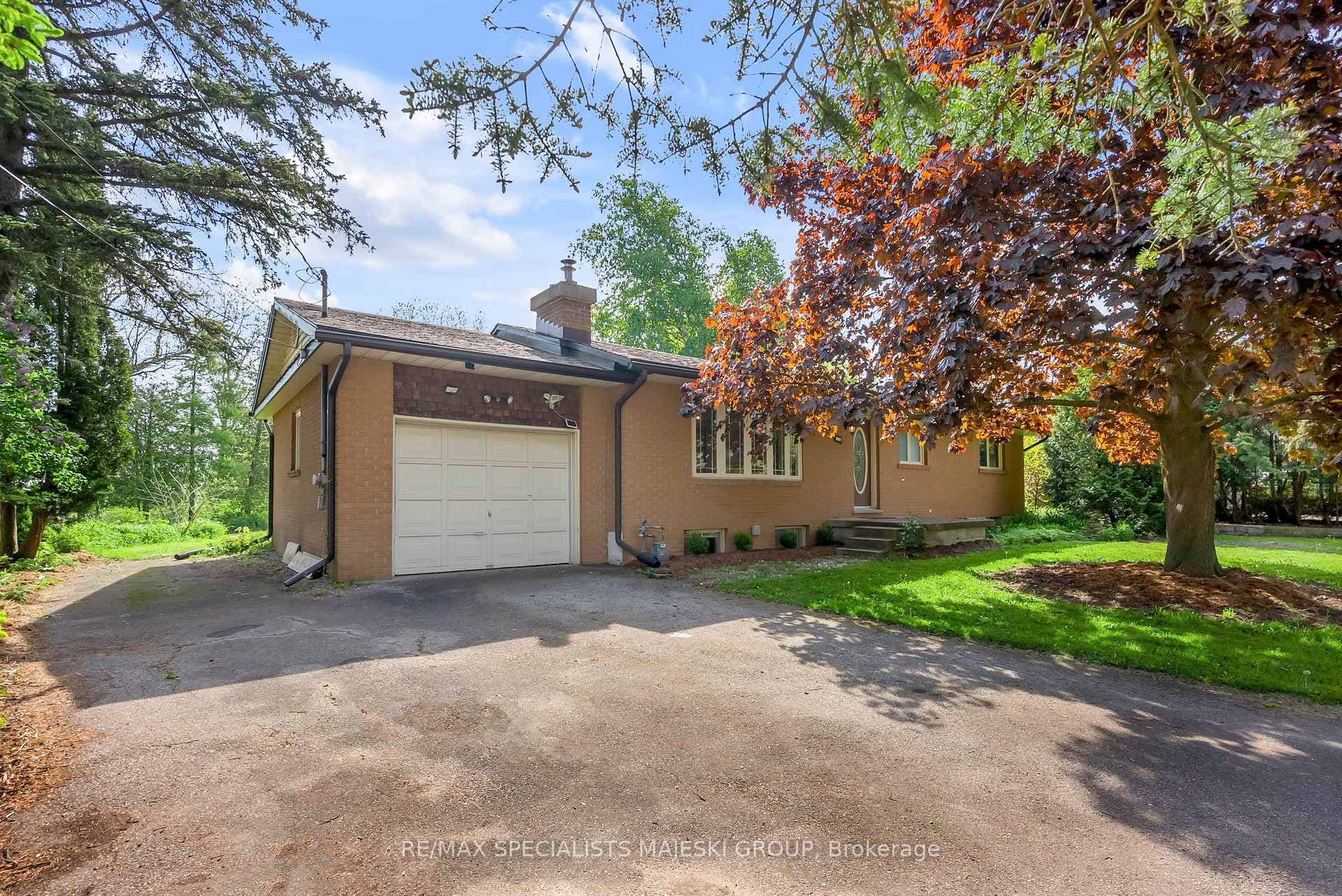 112 Harrisburg Road, Brant, ON N3L 3E1 - Photo 1