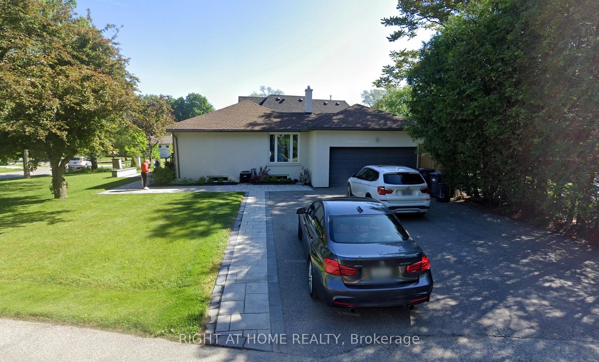 1565 Kipper Avenue, Mississauga, ON L5G 4C9 - Photo 1