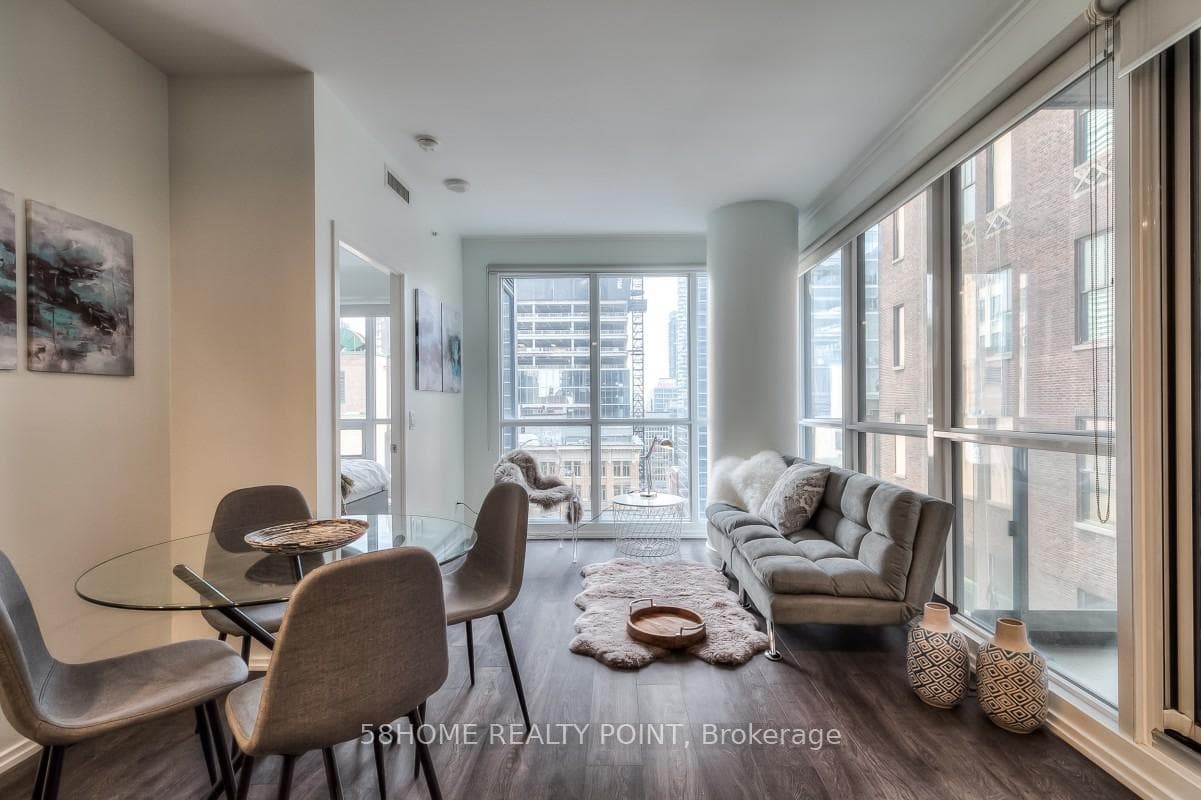 70 Temperance Street Unit 1506, Toronto C01