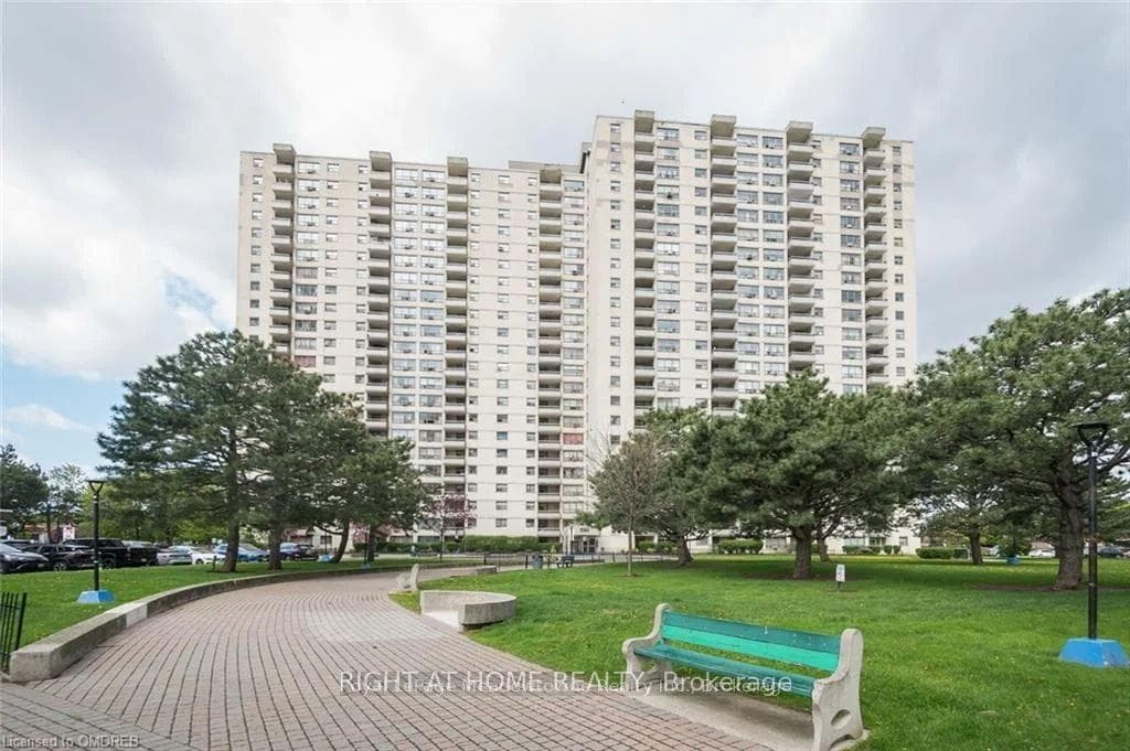 390 Dixon Road Unit 508, Etobicoke (Kingsview Village / Humber Heights), ON M9R 1T4 - Photo 1