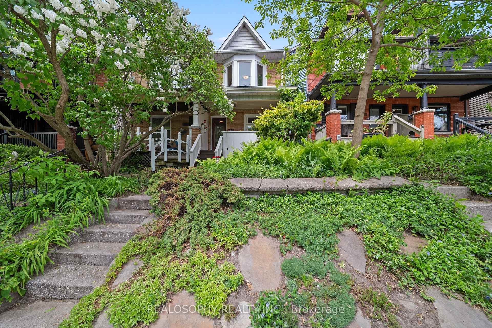 118 Ivy Avenue, Riverdale / Leslieville, ON M4L 2H7 - Photo 1