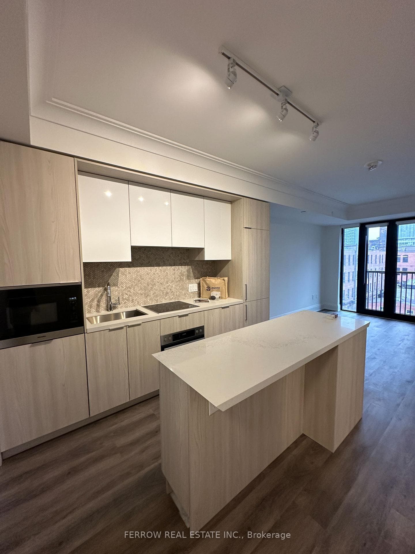 123 Portland Street Unit 510, Toronto C01
