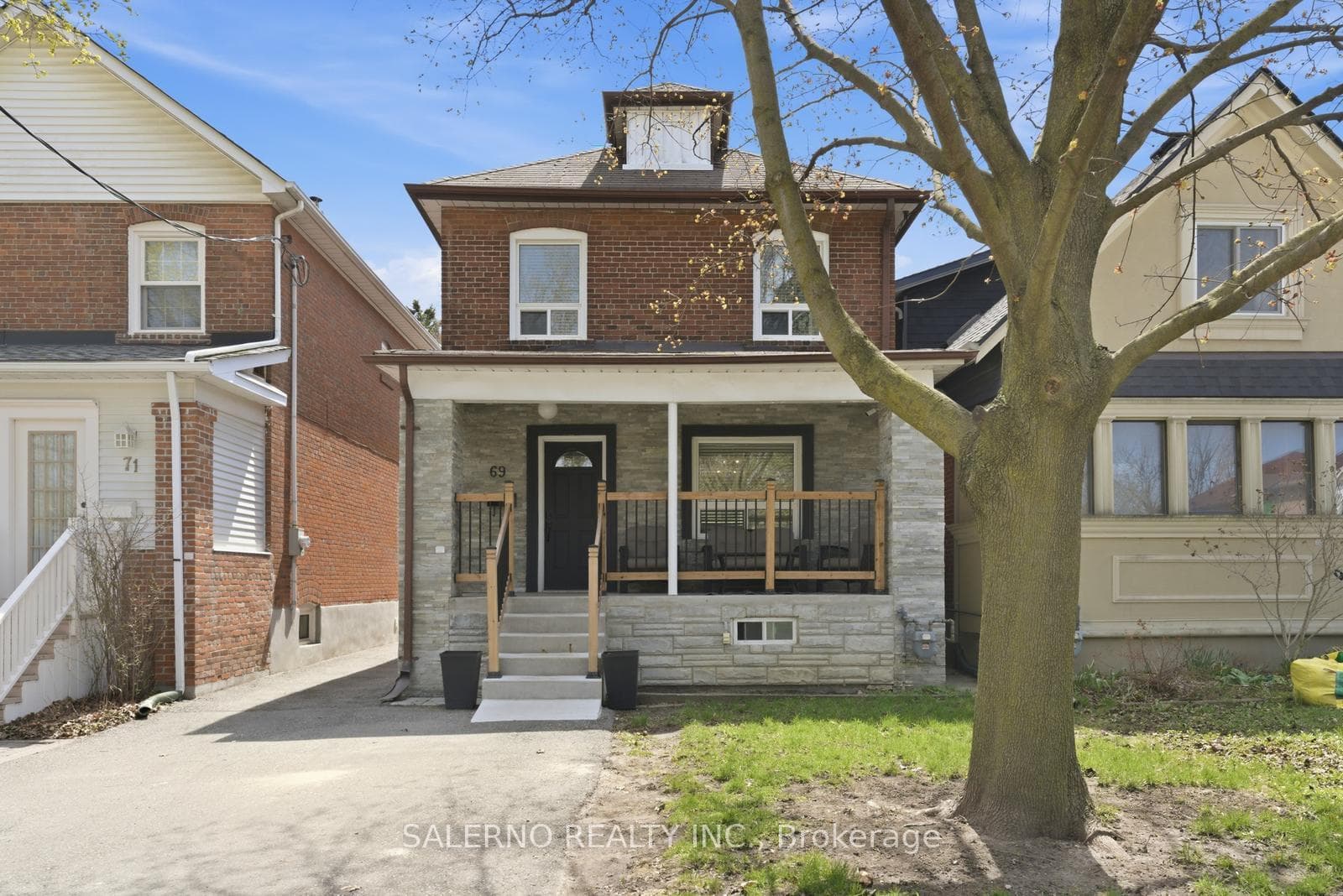 69 Robert Street, York / Weston, ON M9N 2J6 - Photo 1