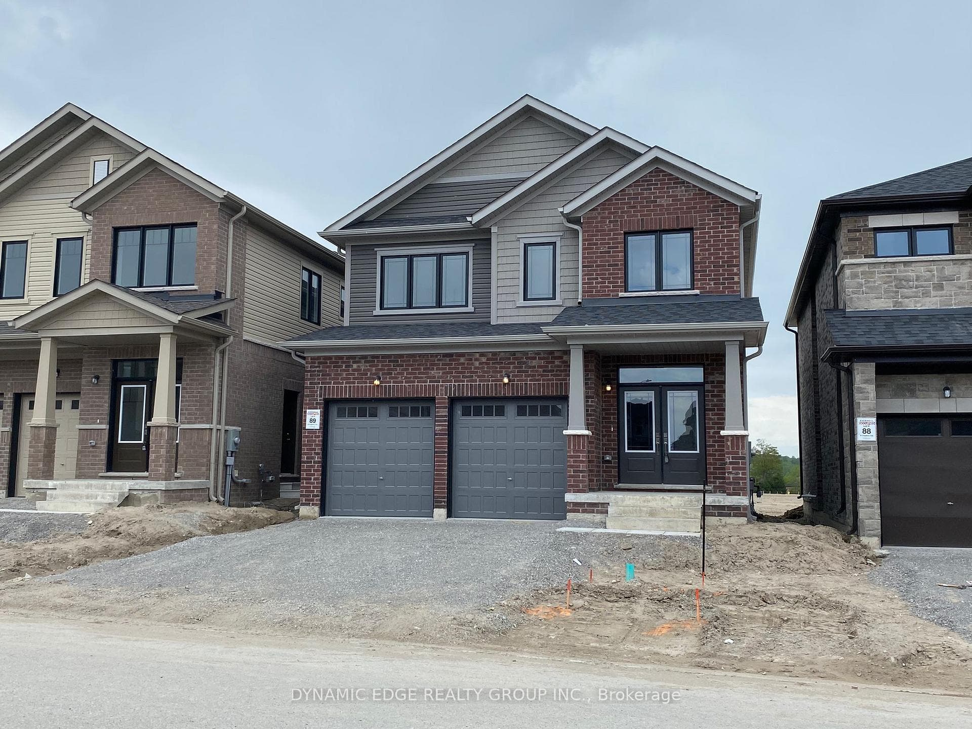 22 Kingsbury Trail, Barrie