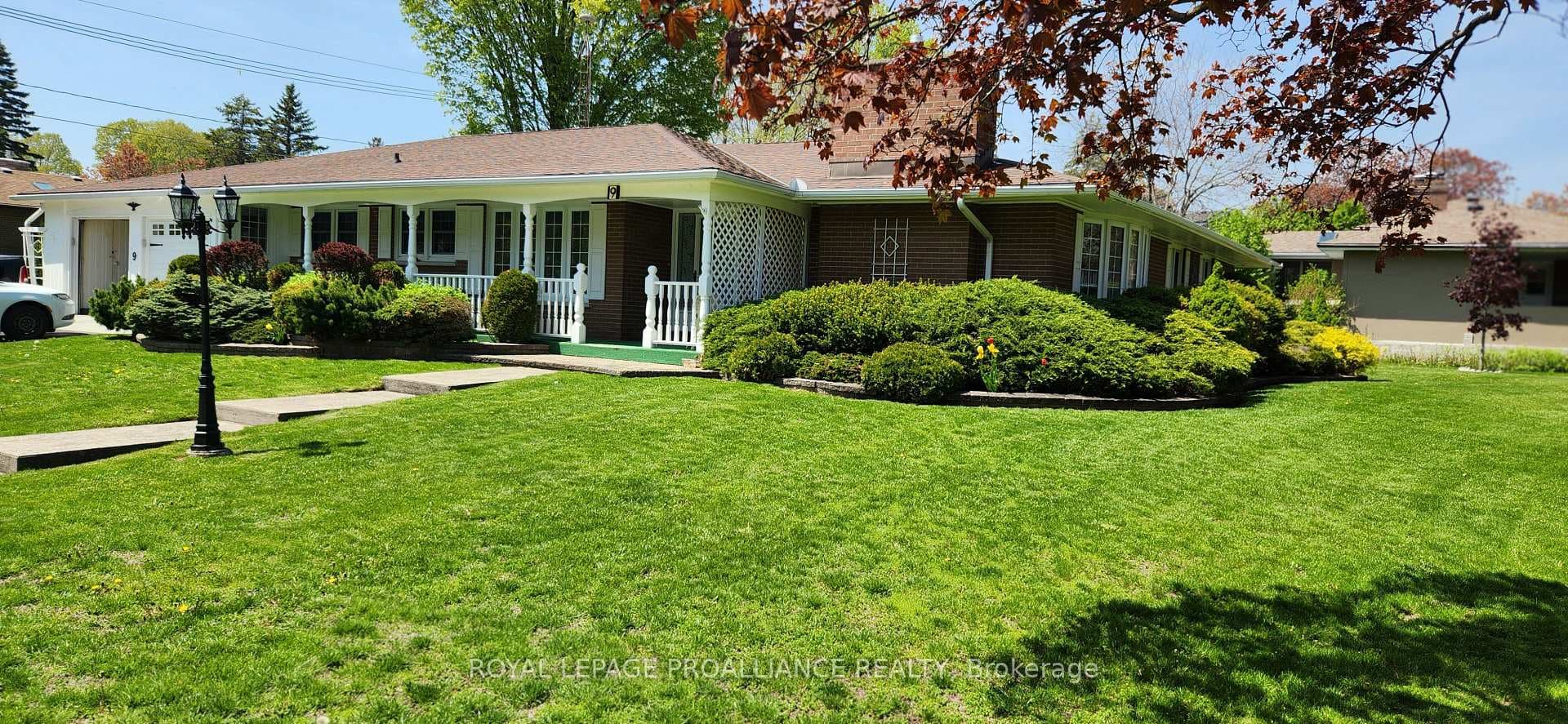 9 Parkview Heights, Quinte West, ON K8V 5L9 - Photo 1