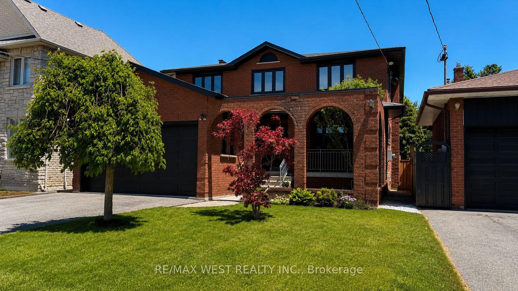 65 Foch Avenue, Liberty Village / Parkdale / South Parkdale, ON M8W 3X5 - Photo 1
