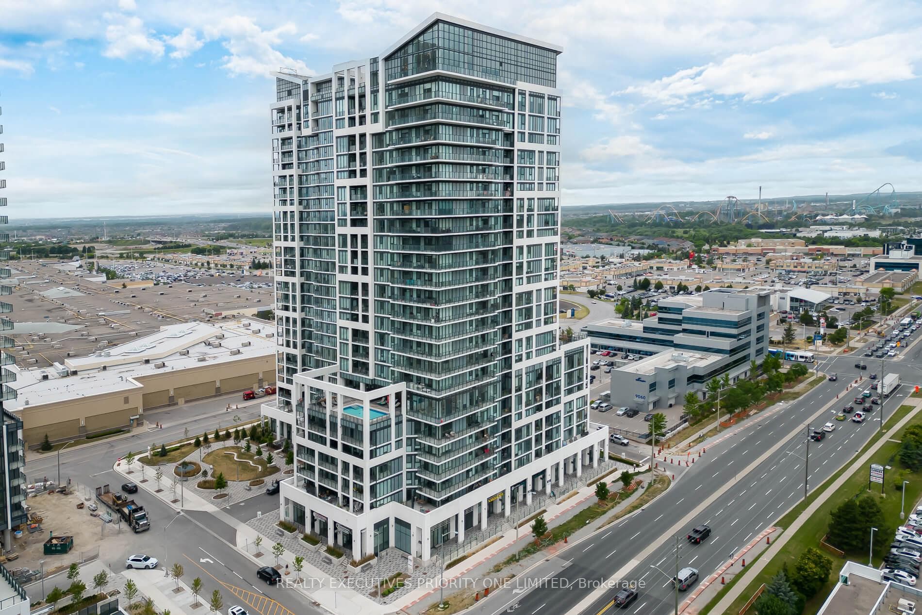 9000 Jane Street Unit 519, Vaughan
