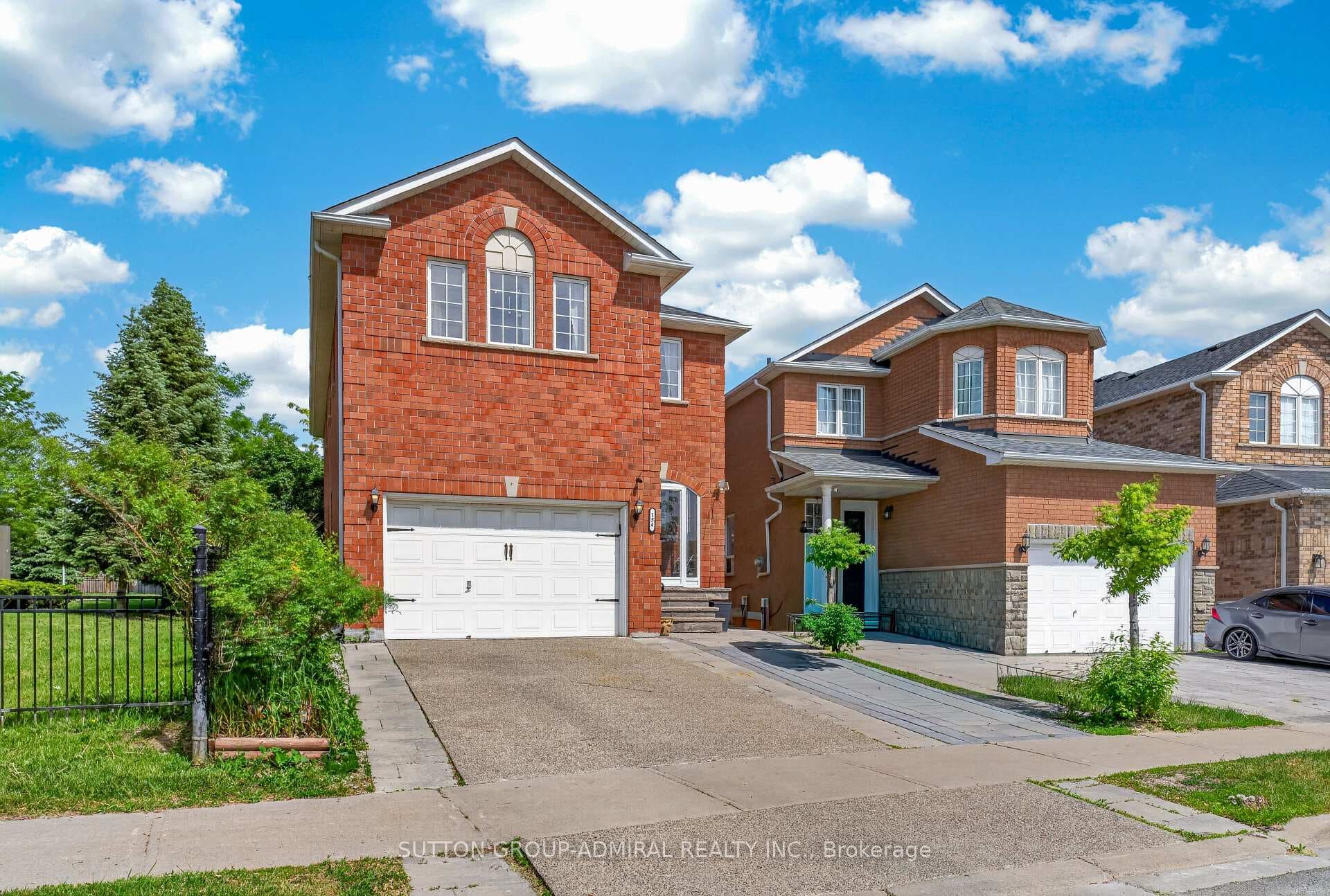 134 Purcell Crescent, Vaughan, ON L6A 3C6 - Photo 1