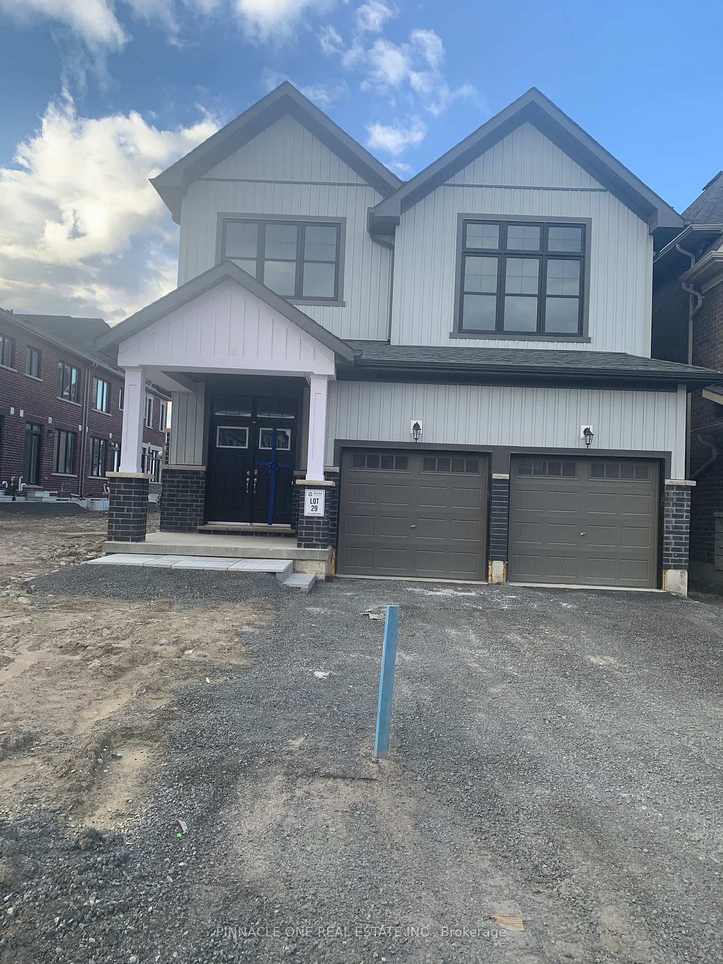 1057 Suddard Avenue, Oshawa, ON L1L 0V5 - Photo 1