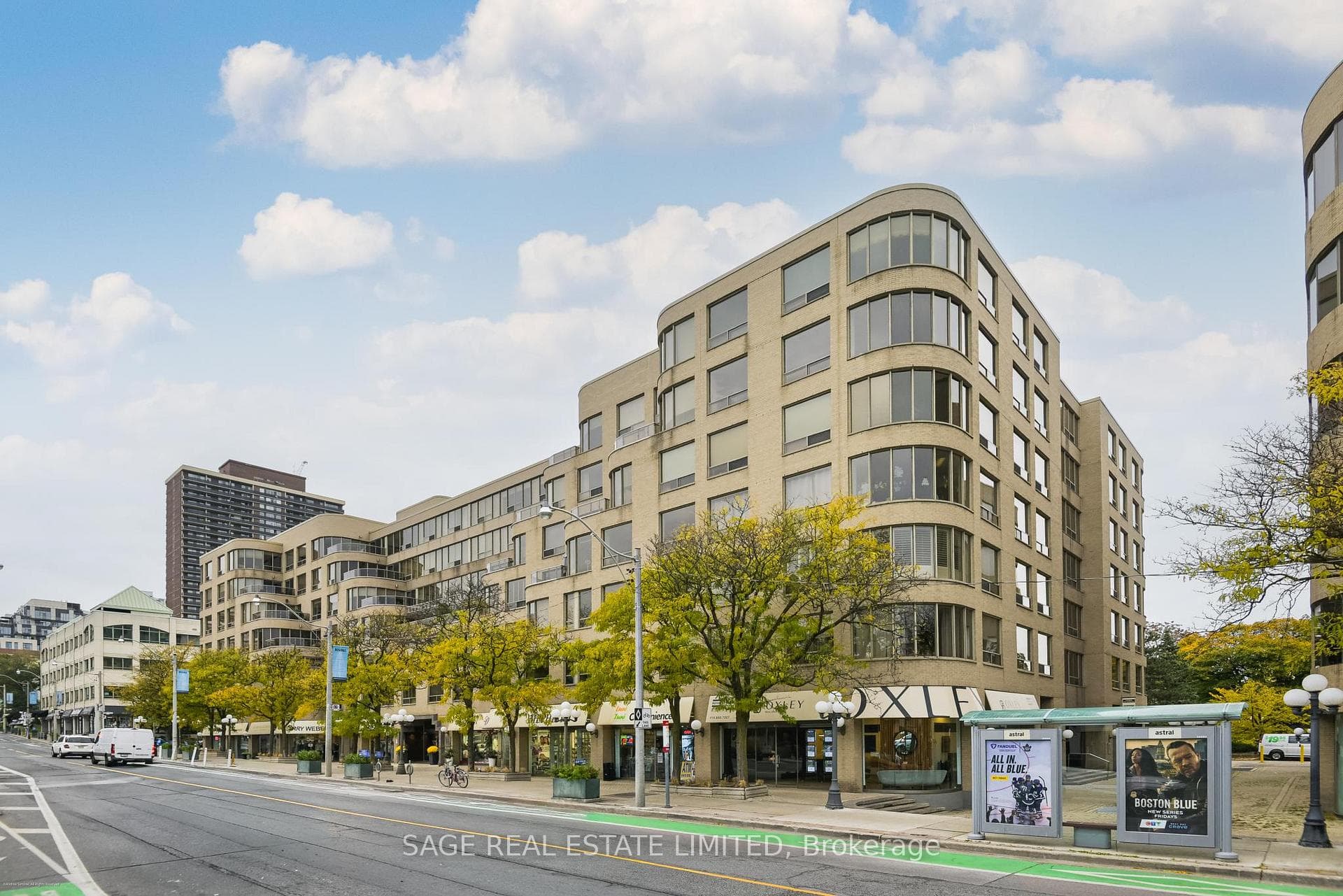 1177 Yonge Street Unit 207, Rosedale / Moore Park, ON M4T 2Y4 - Photo 1