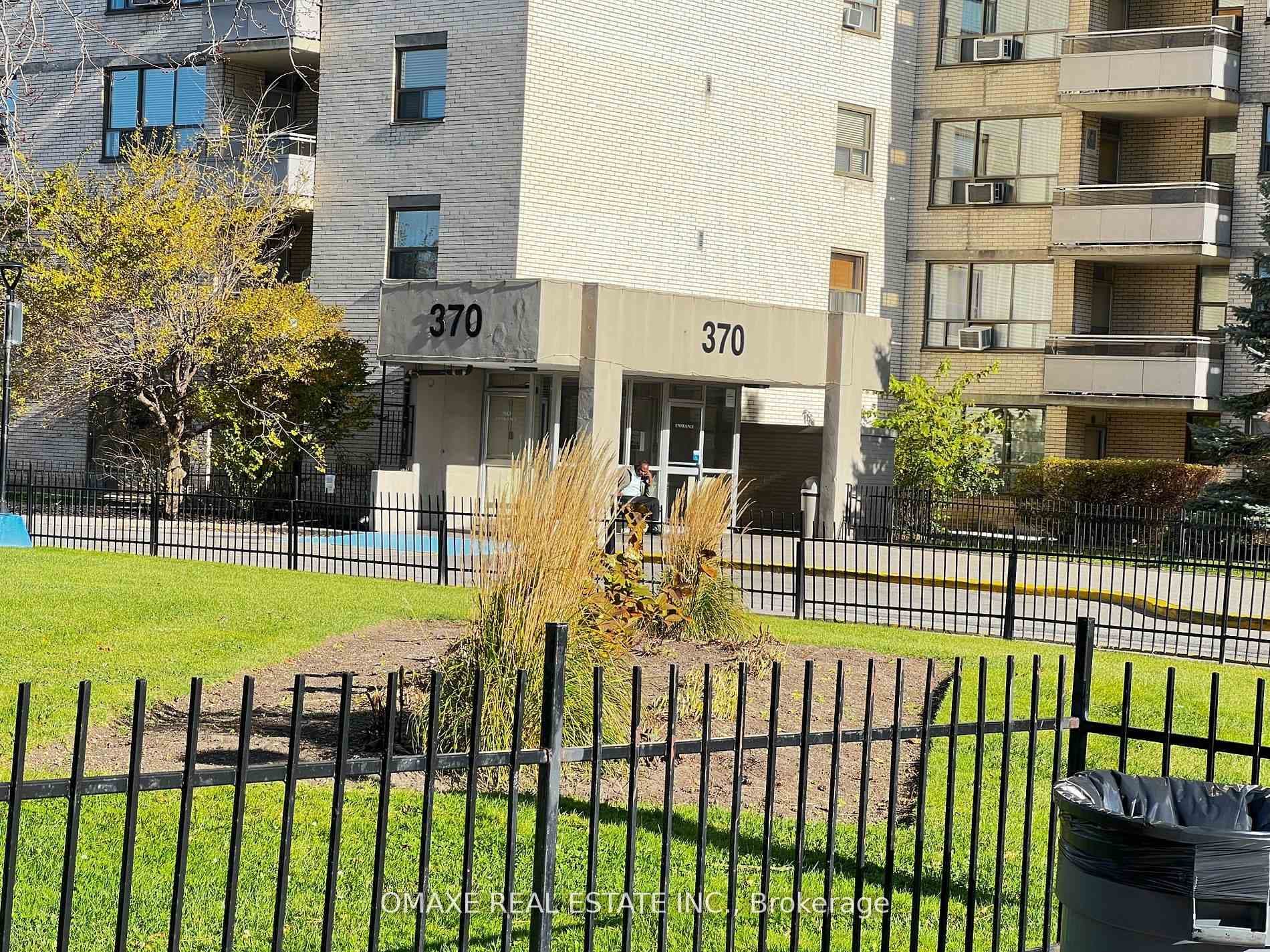 370 Dixon Road Unit 2212, Etobicoke (Kingsview Village / Humber Heights), ON M9R 1T2 - Photo 1