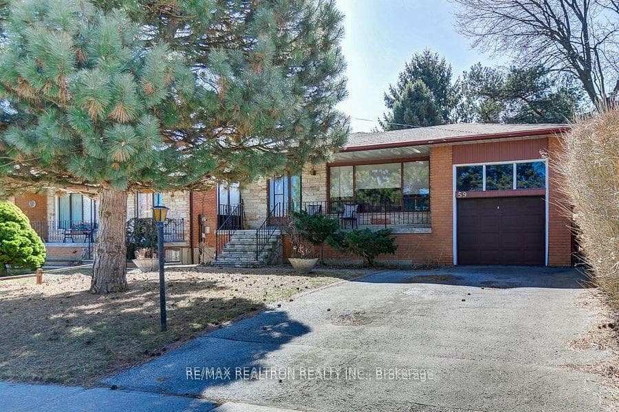 59 Dunelm Street, Scarborough Town Centre, ON M1J 3E3 - Photo 1