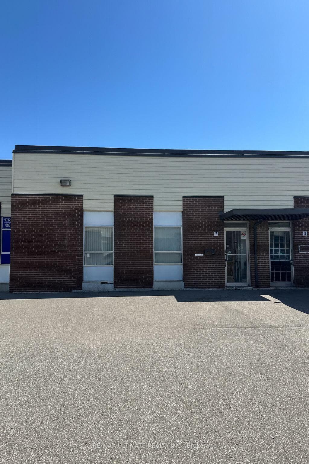 120 Midwest Road Unit 7, Dorset Park / Kennedy Park, ON M1P 3A9 - Photo 1