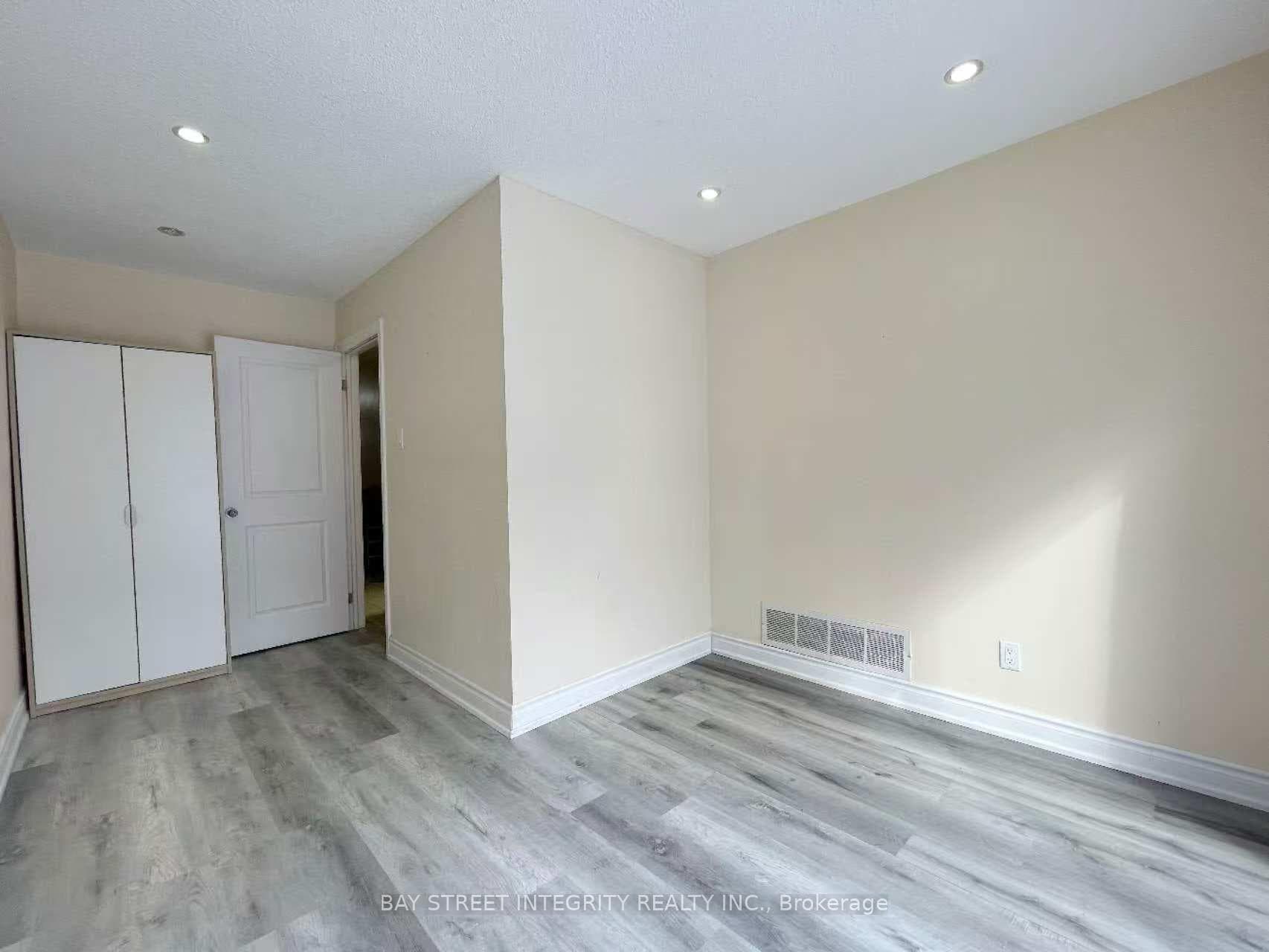 7 Fundy Bay Boulevard, Scarborough Village / Eglinton East, ON M1W 3A1 - Photo 1