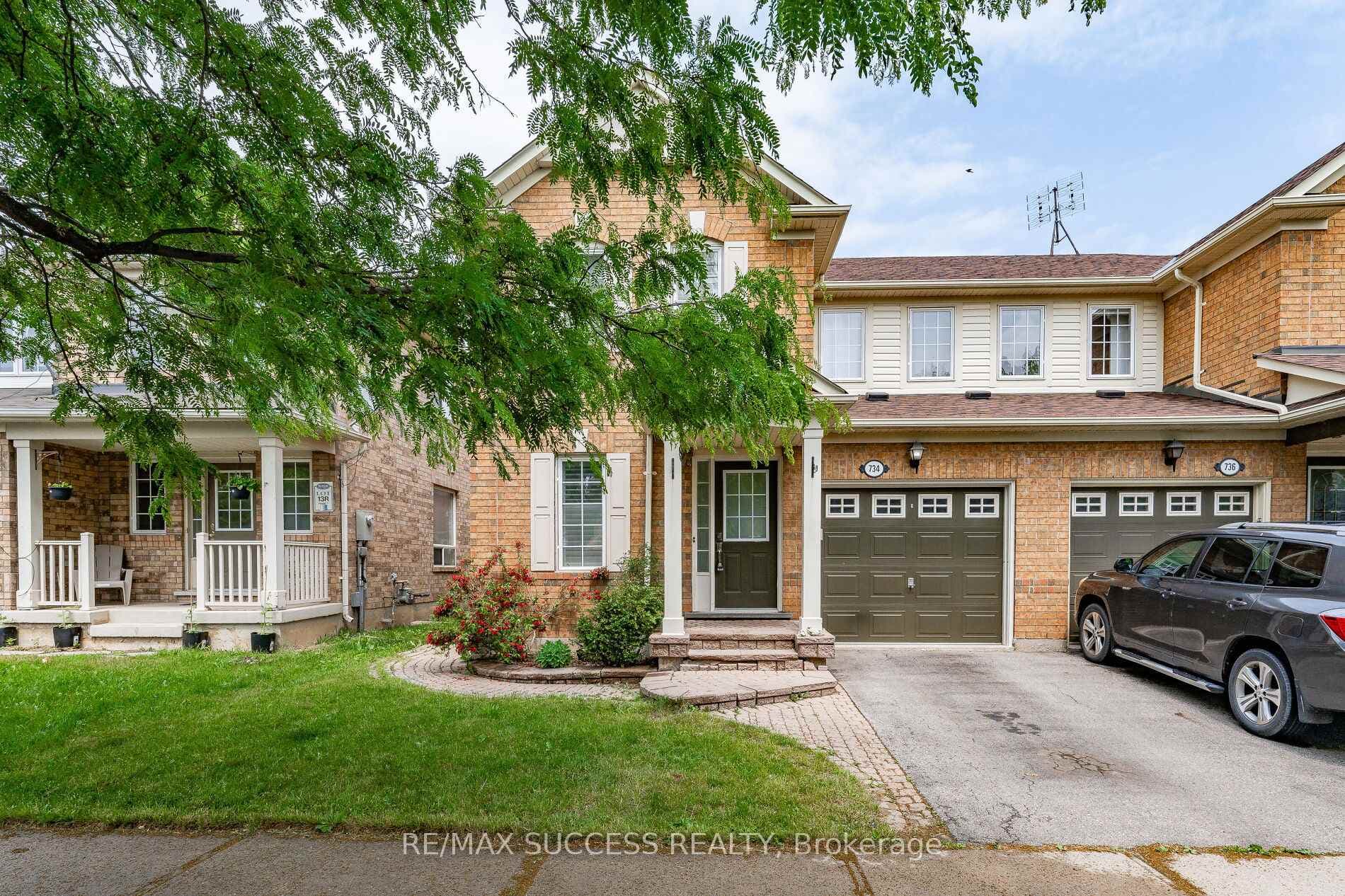 734 Edwards Avenue, Milton, ON L9T 6B4 - Photo 1