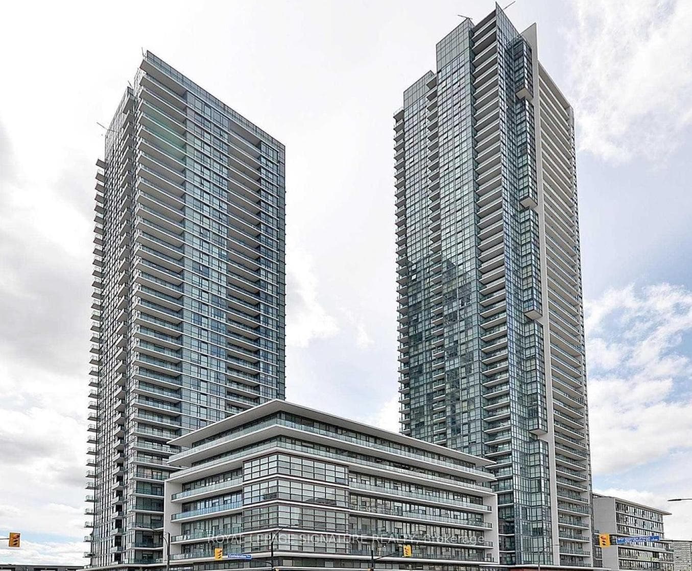 4065 Brickstone Mews Unit 507, Mississauga, ON L5B 0G3 - Photo 1