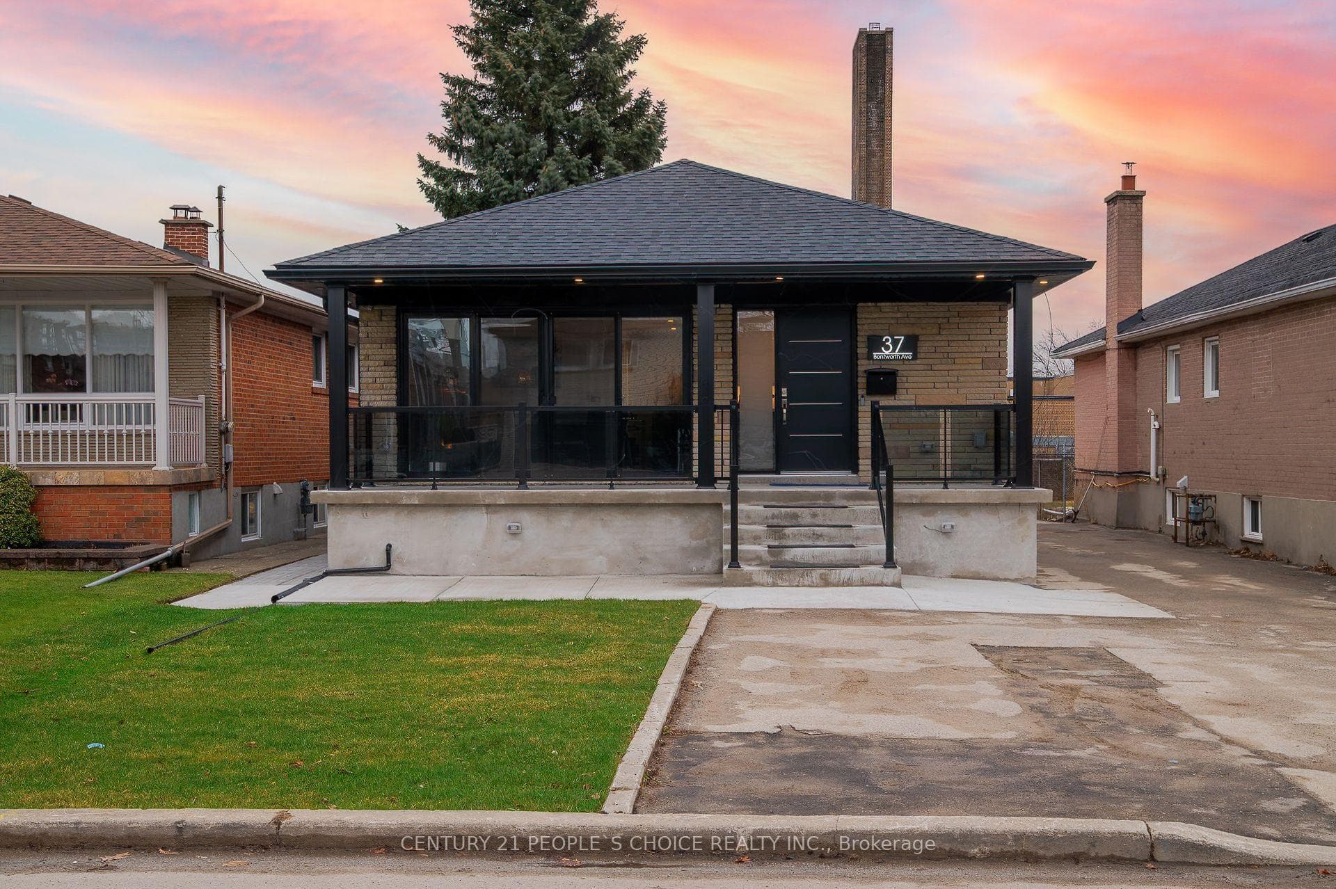 37 Bentworth Avenue, York / Weston, ON M6A 1P1 - Photo 1