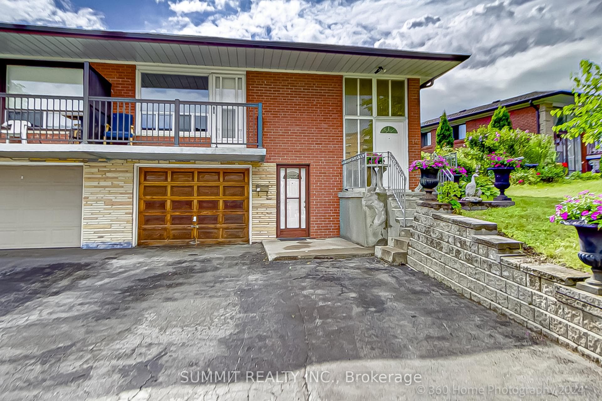 14 Grenadine Court, Downsview / Black Creek, ON M9L 2H6 - Photo 1