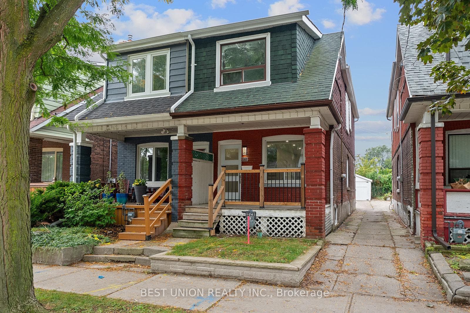 898 Greenwood Avenue, Danforth / East York, ON M4J 4B8 - Photo 1