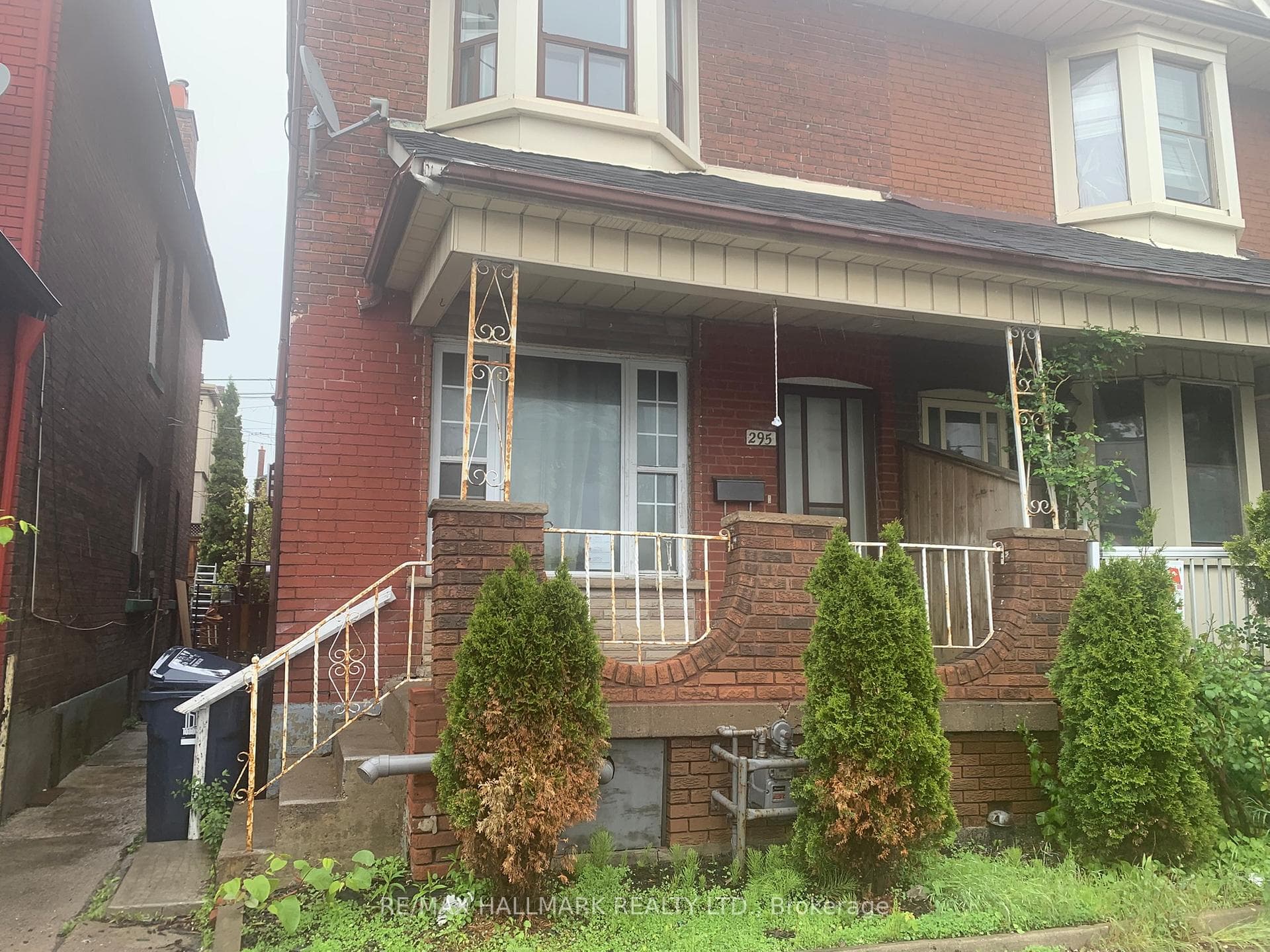 295 Old Weston Road, Keelesdale / Eglinton West, ON M6N 3A7 - Photo 1