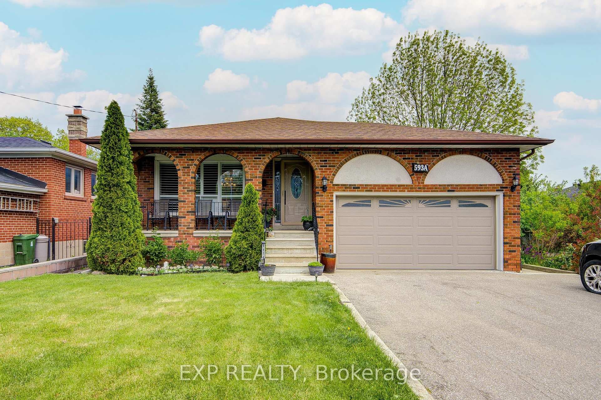 593A Scarlett Road, Etobicoke (Kingsview Village / Humber Heights), ON M9P 2S6 - Photo 1