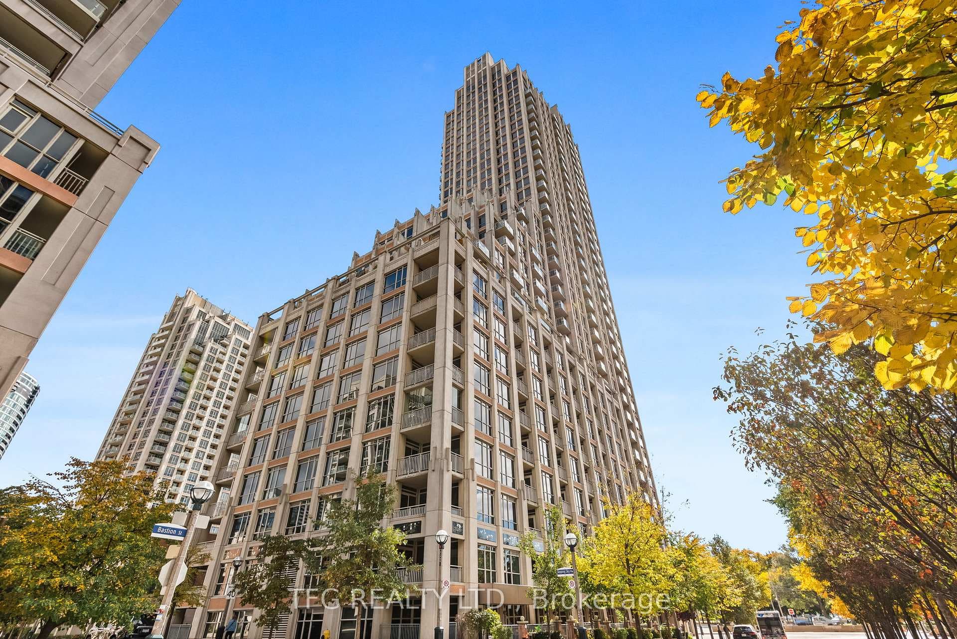 628 Fleet Street Unit 311, Downtown Toronto / Waterfront, ON M5V 1A8 - Photo 1