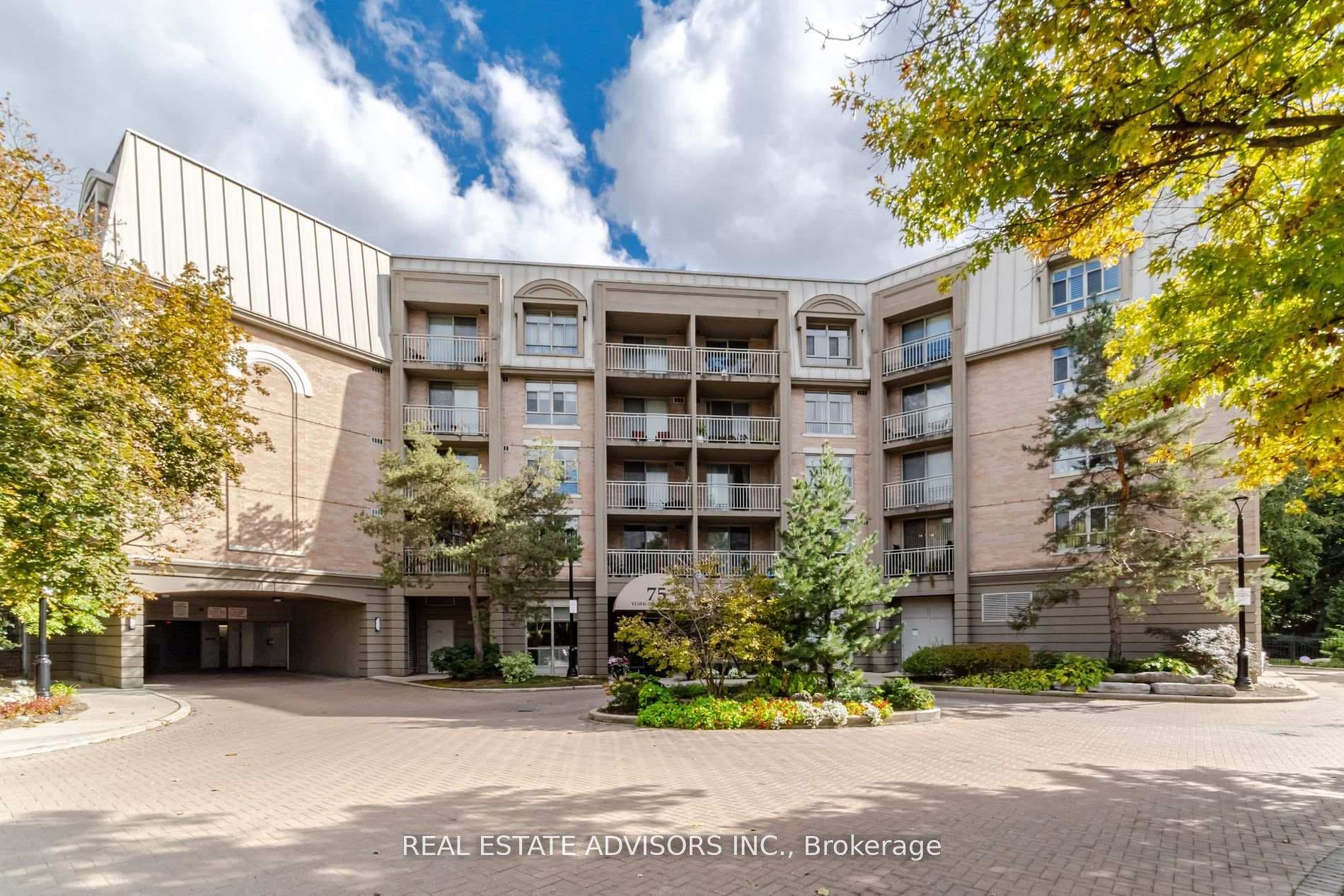 75 York Mills Road Unit 309, Bridle Path / York Mills / Hoggs Hollow, ON M2P 2E7 - Photo 1