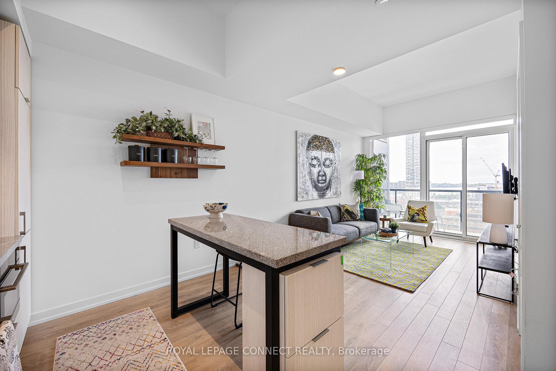 158 Front Street Unit 1301, Toronto C08