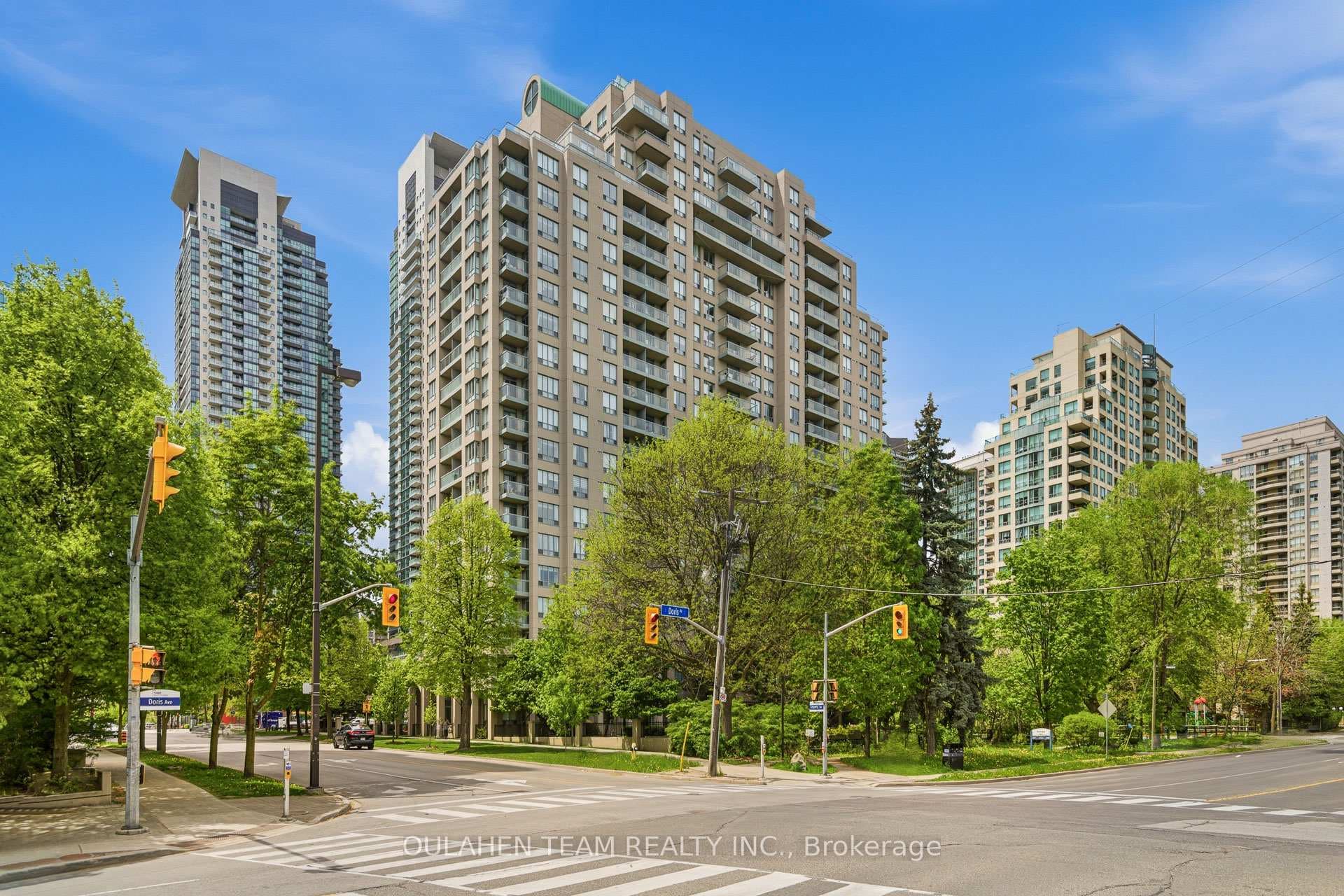 28 Empress Avenue Unit 215, Willowdale / Newtonbrook, ON M2N 6Z7 - Photo 1