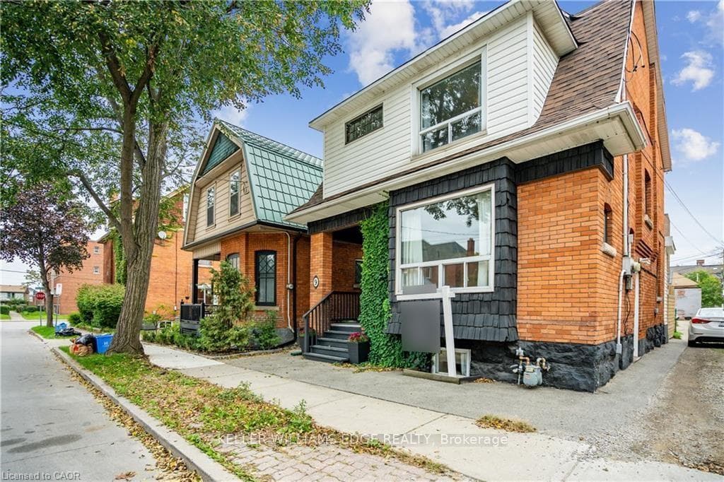 9 Blythe Street Unit B, Hamilton, ON L8N 2W3 - Photo 1