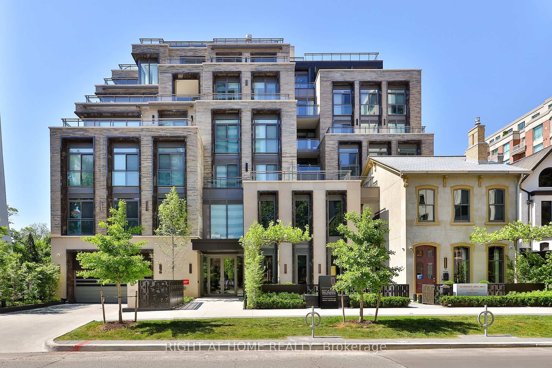 10 Prince Arthur Avenue Unit Garden Home 1, Annex / Yorkville / Summerhill, ON M5R 1A9 - Photo 1