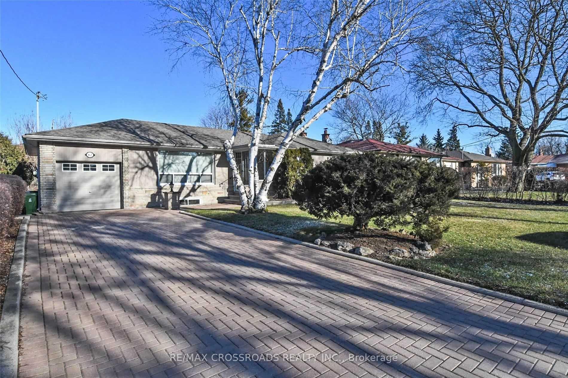 62 Transwell Avenue, Thornhill / Willowdale, ON M2R 2K2 - Photo 1