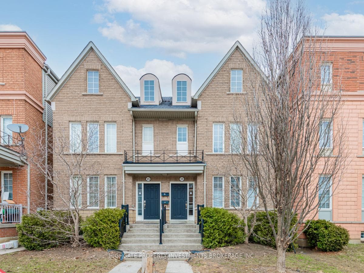 13 Herzberg Gardens Unit Upper, Downsview / Black Creek, ON M3J 3P5 - Photo 1