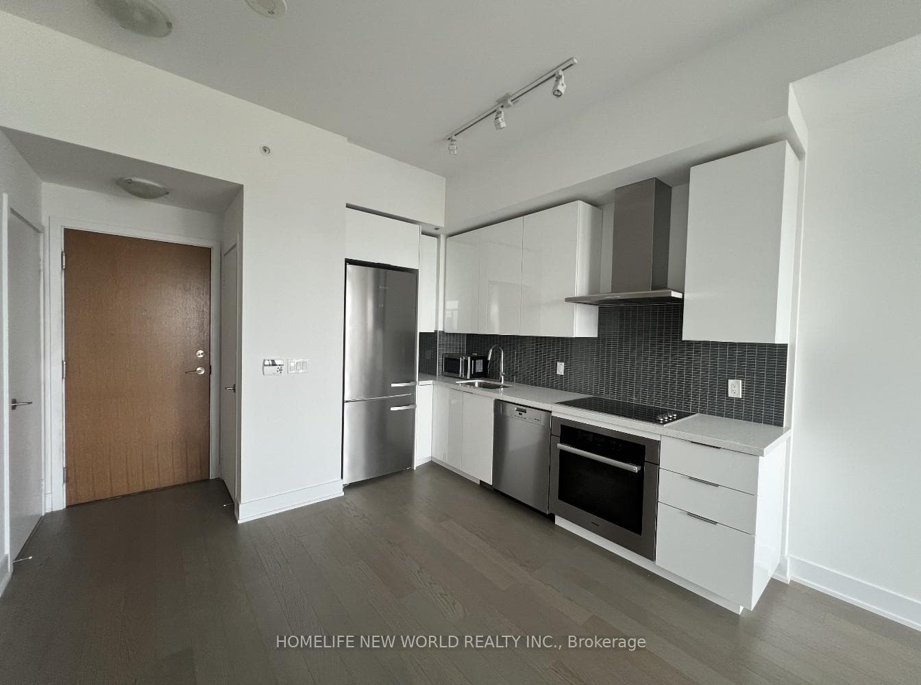 30 Shore Breeze Drive Unit 6303, Liberty Village / Parkdale / South Parkdale, ON M8V 0J1 - Photo 1