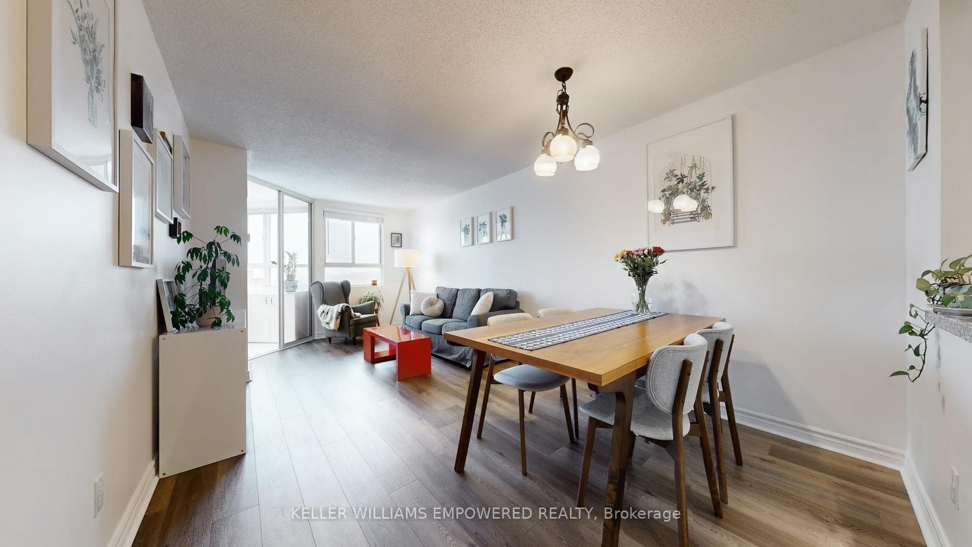 4 Park Vista Crescent Unit 1403, Danforth / East York, ON M4B 3M8 - Photo 1