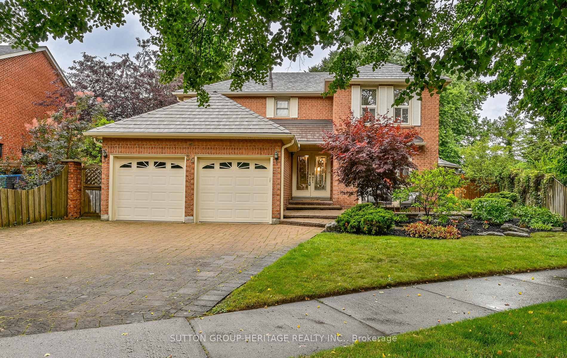 35 Glen Hill Drive, Whitby