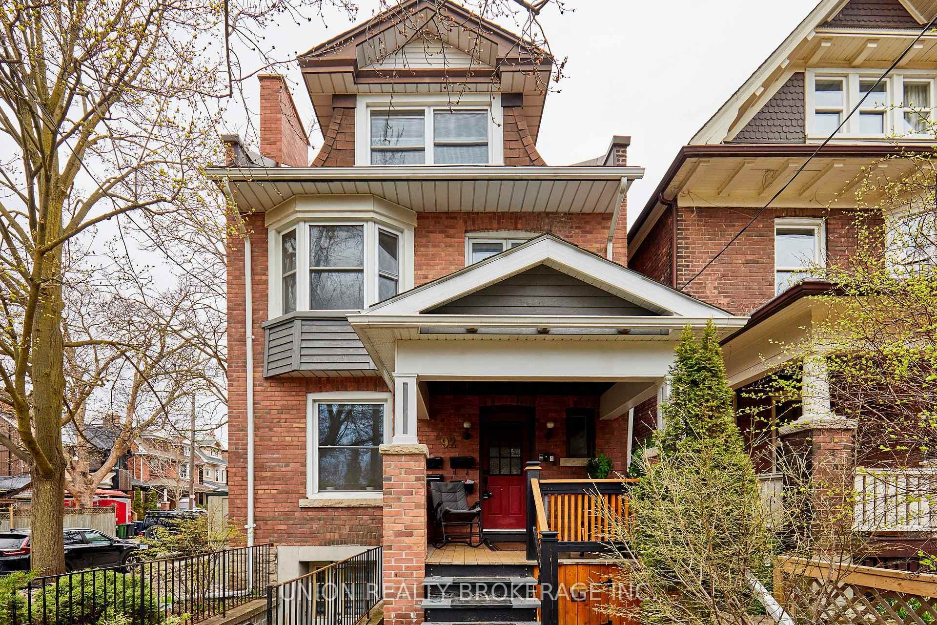 92 Dixon Avenue, The Beaches / Upper Beaches, ON M4L 3N4 - Photo 1