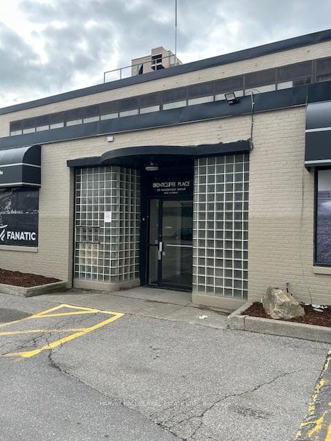 109 Vanderhoof Avenue Unit 203, Flemingdon Park / Don Mills, ON M4G 2H7 - Photo 1