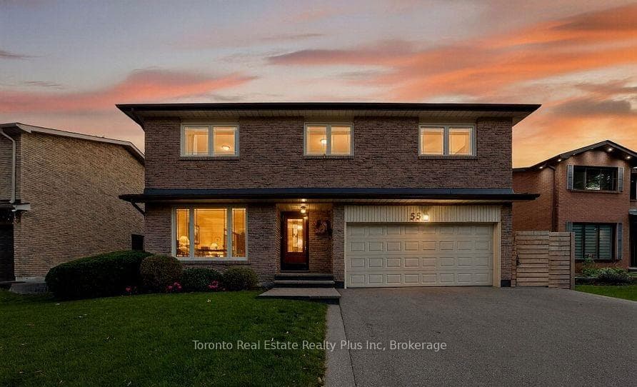 55 Massey Street, Brampton, ON L6S 2V8 - Photo 1
