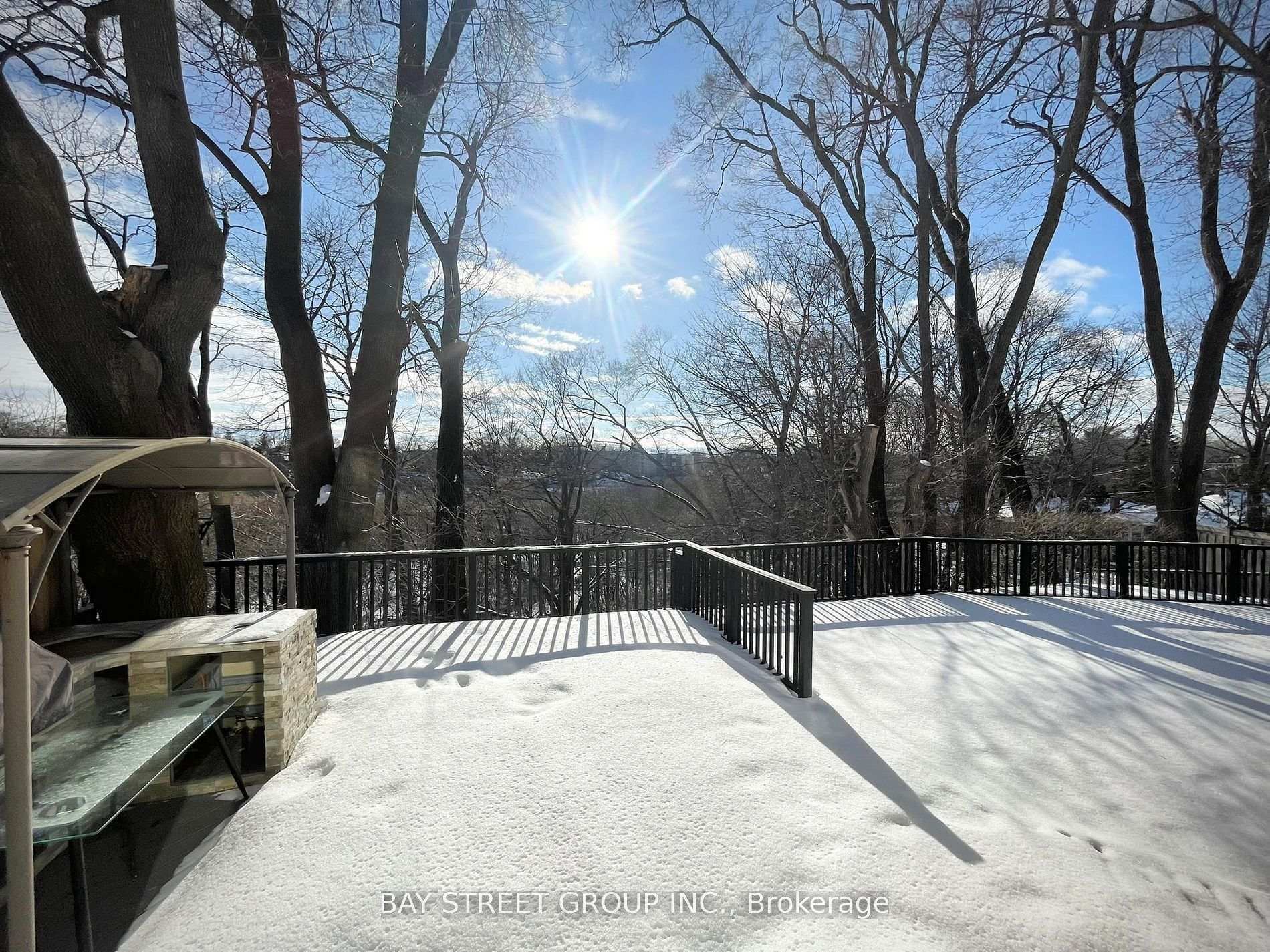 3 Ravenwood Place Unit Lower Level, Danforth / East York, ON M4B 2M4 - Photo 1