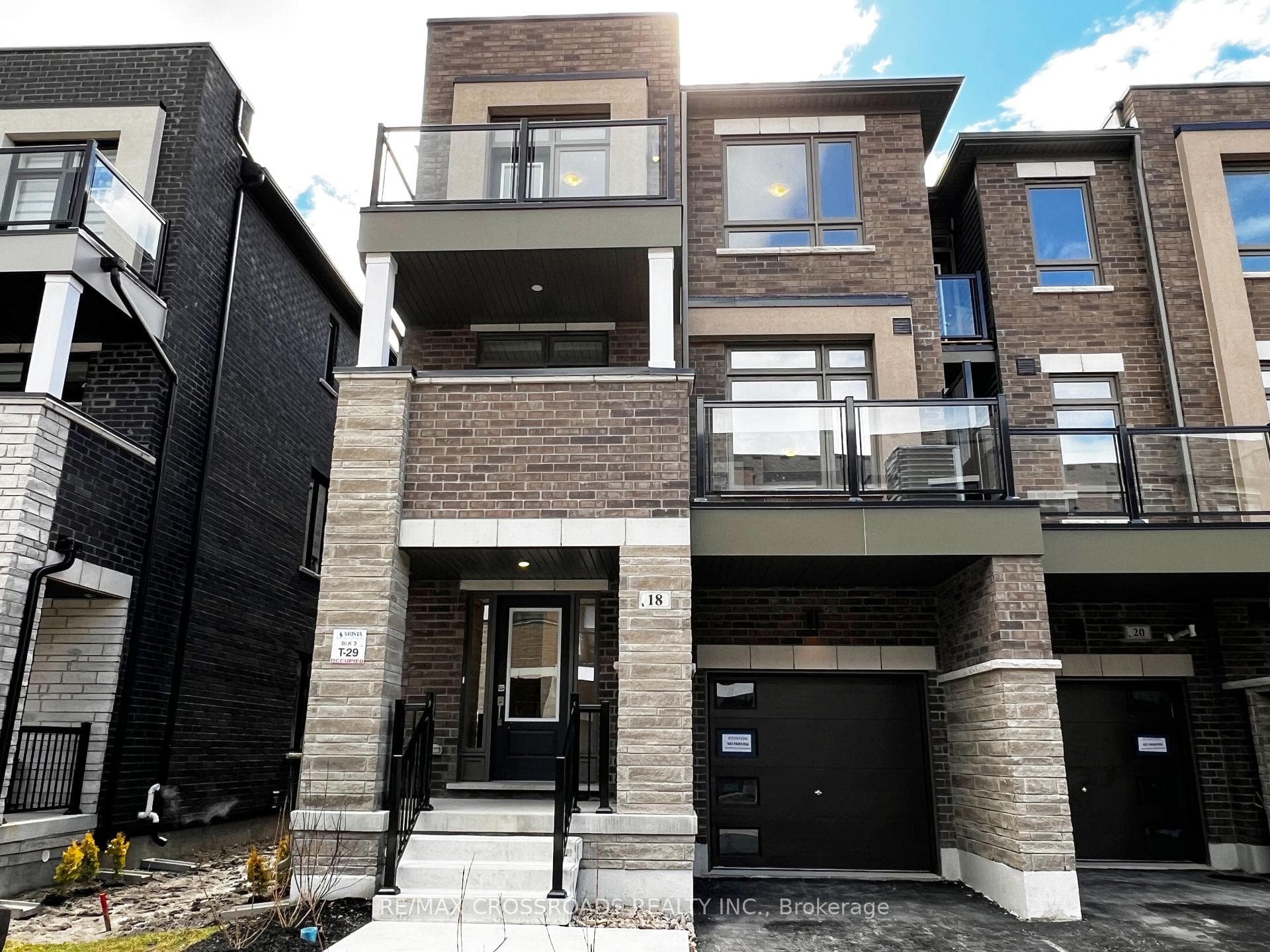 18 Riley Reed Lane, Richmond Hill, ON L4S 0M3 - Photo 1