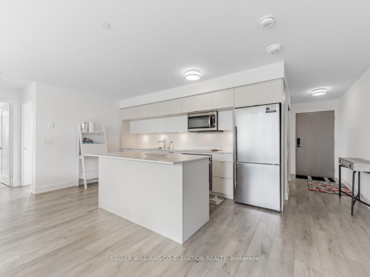575 Bloor Street Unit 502, Toronto C08