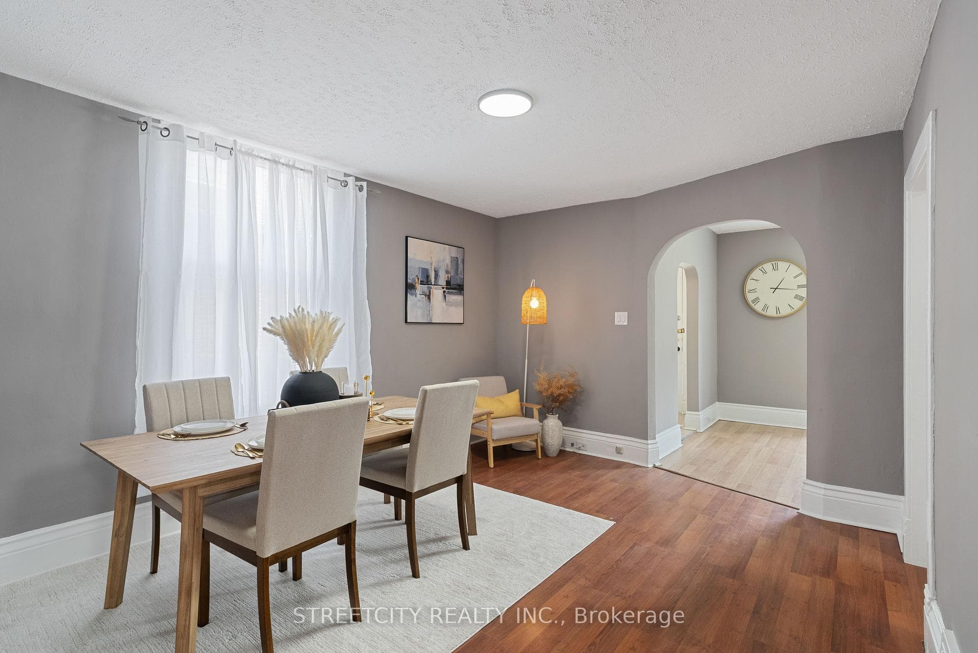 239 Highbury Avenue, London East, ON N5Z 2W8 - Photo 1