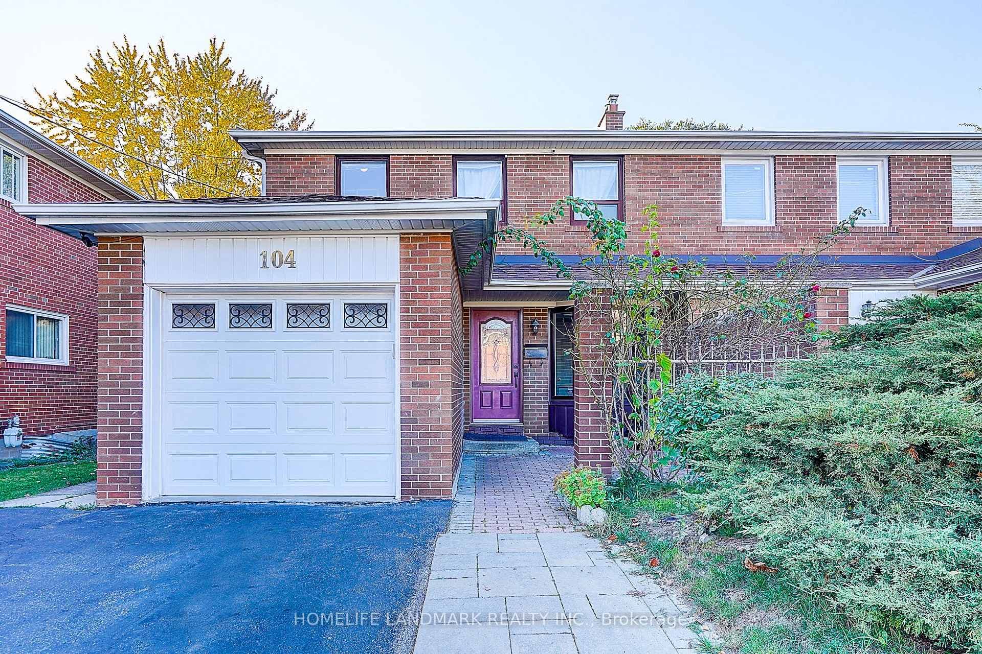 104 Tanjoe Crescent, Thornhill / Willowdale, ON M2M 1P7 - Photo 1