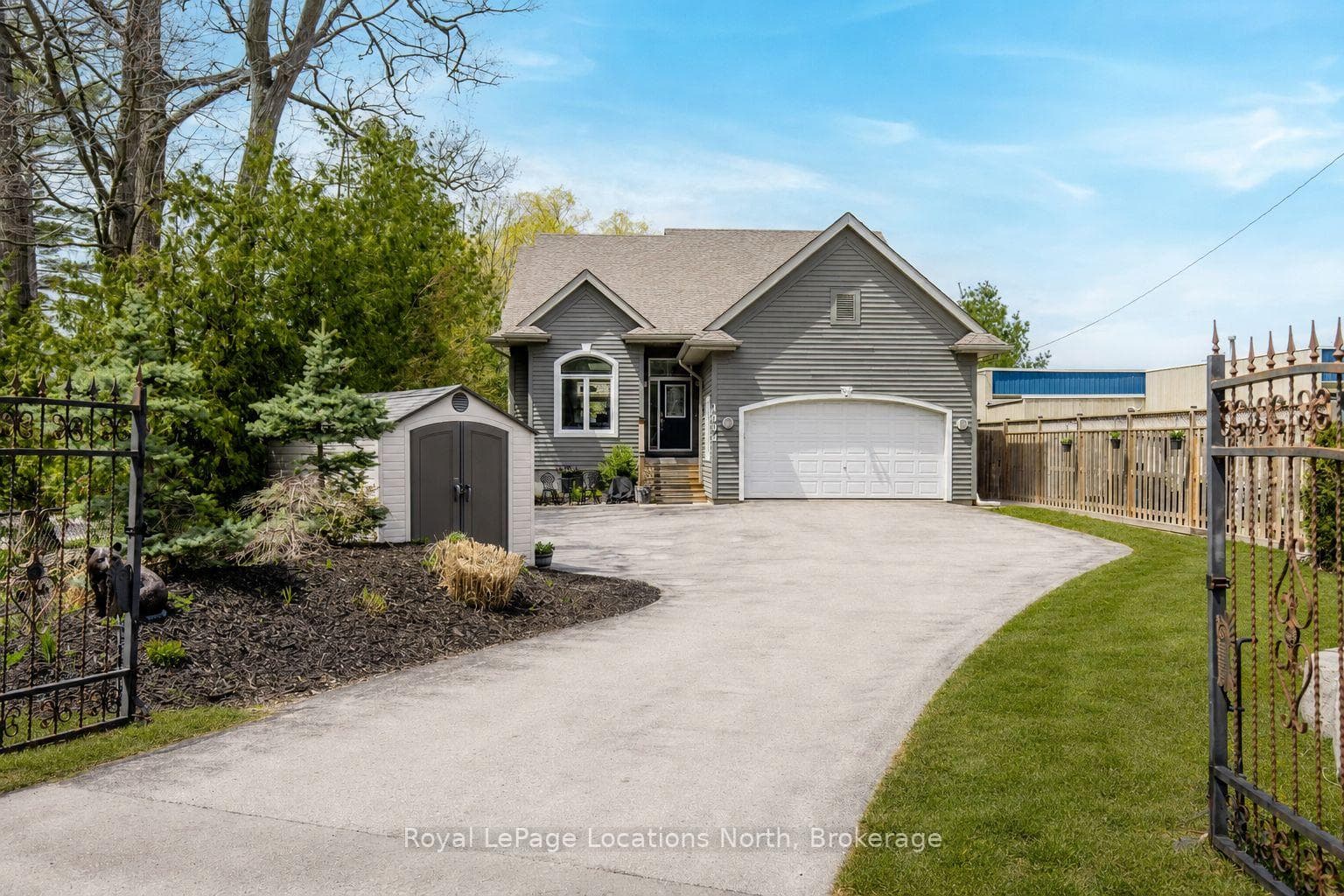 1094 RIVER Road, Wasaga Beach, ON L9Z 2W7 - Photo 1
