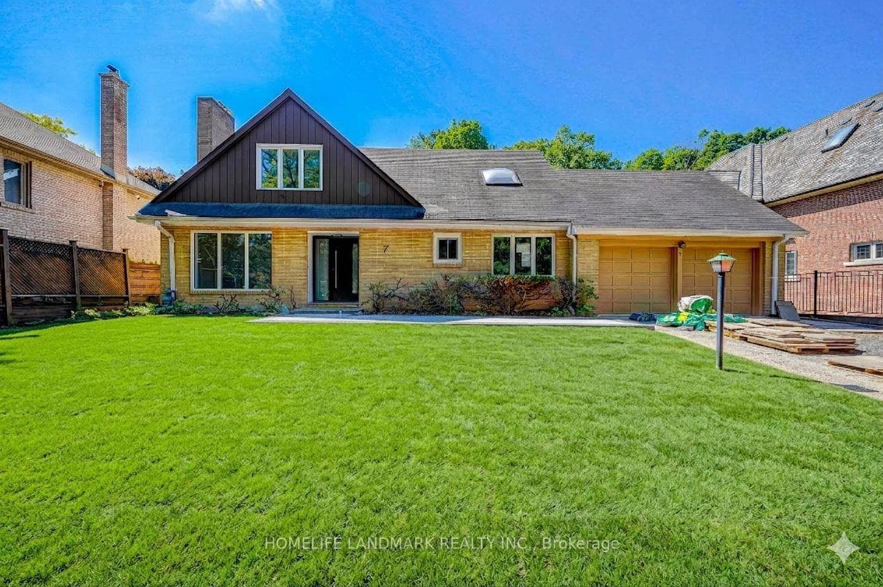 7 Knightswood Road, Bridle Path / York Mills / Hoggs Hollow, ON M4N 2G9 - Photo 1