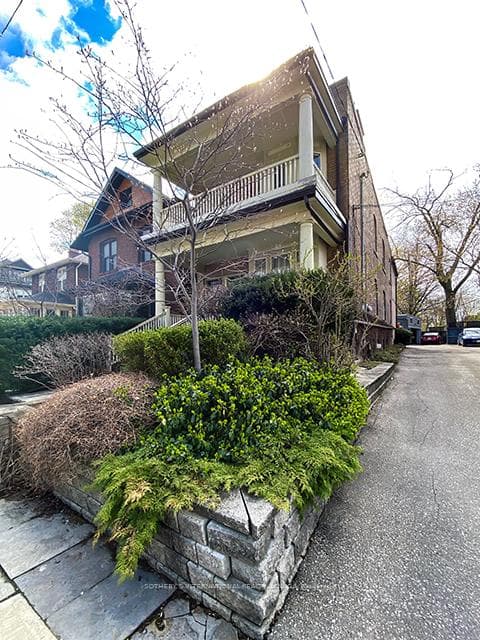 21 Melgund Road Unit Main + Lower, Annex / Yorkville / Summerhill, ON M5R 1Z9 - Photo 1