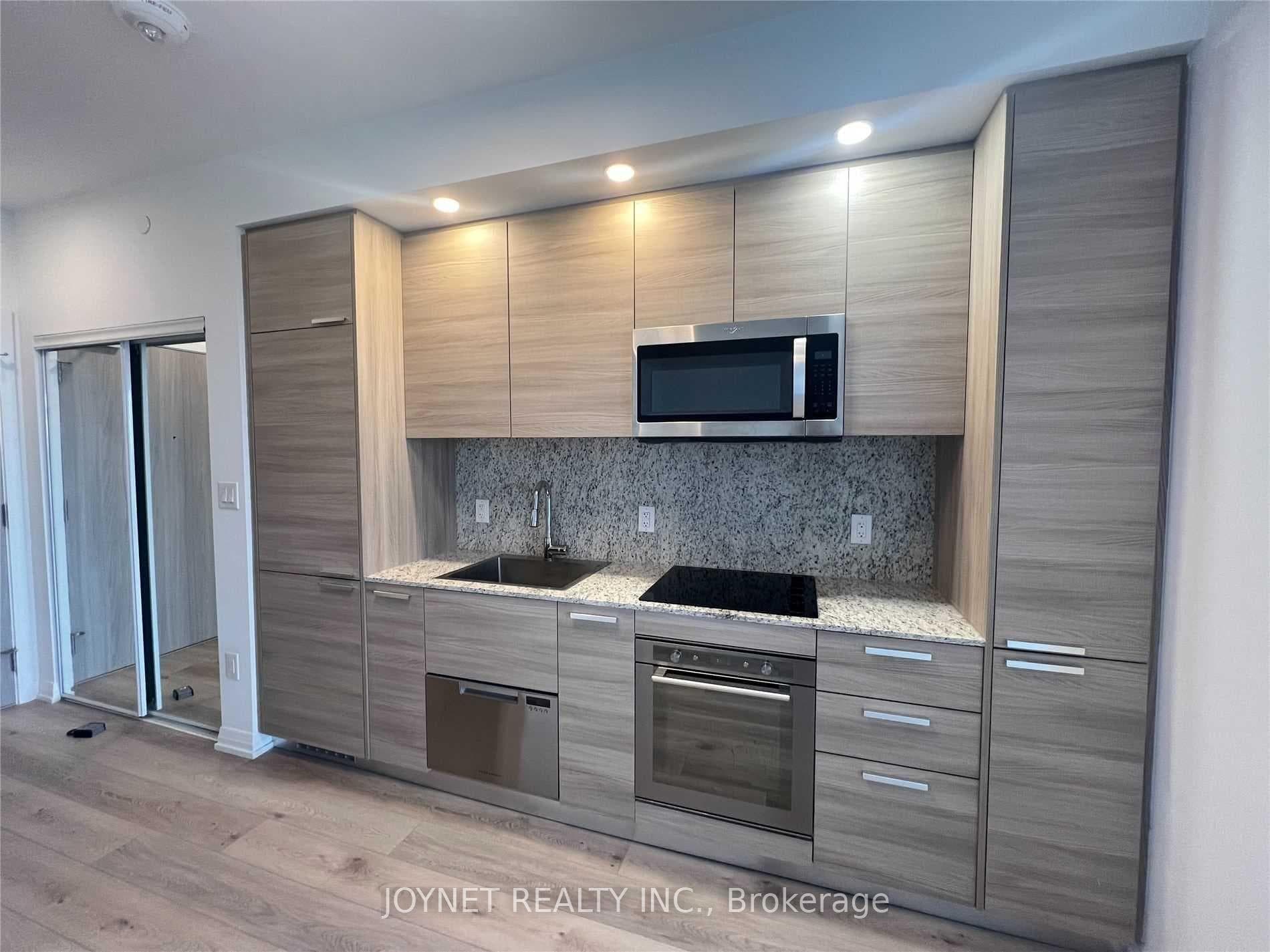 75 Canterbury Place Unit 2608, Thornhill / Willowdale, ON M2N 2N1 - Photo 1