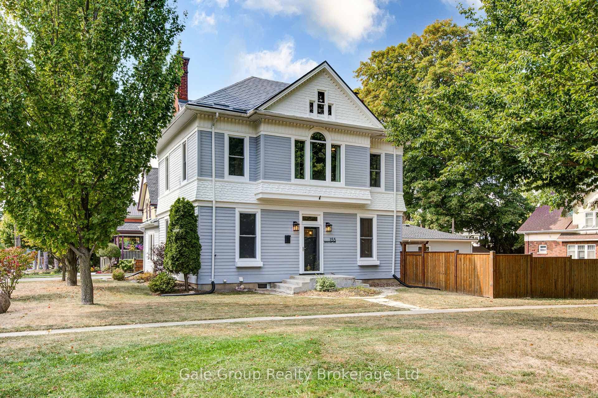 155 Vansittart Avenue, Woodstock, ON N4S 6E7 - Photo 1