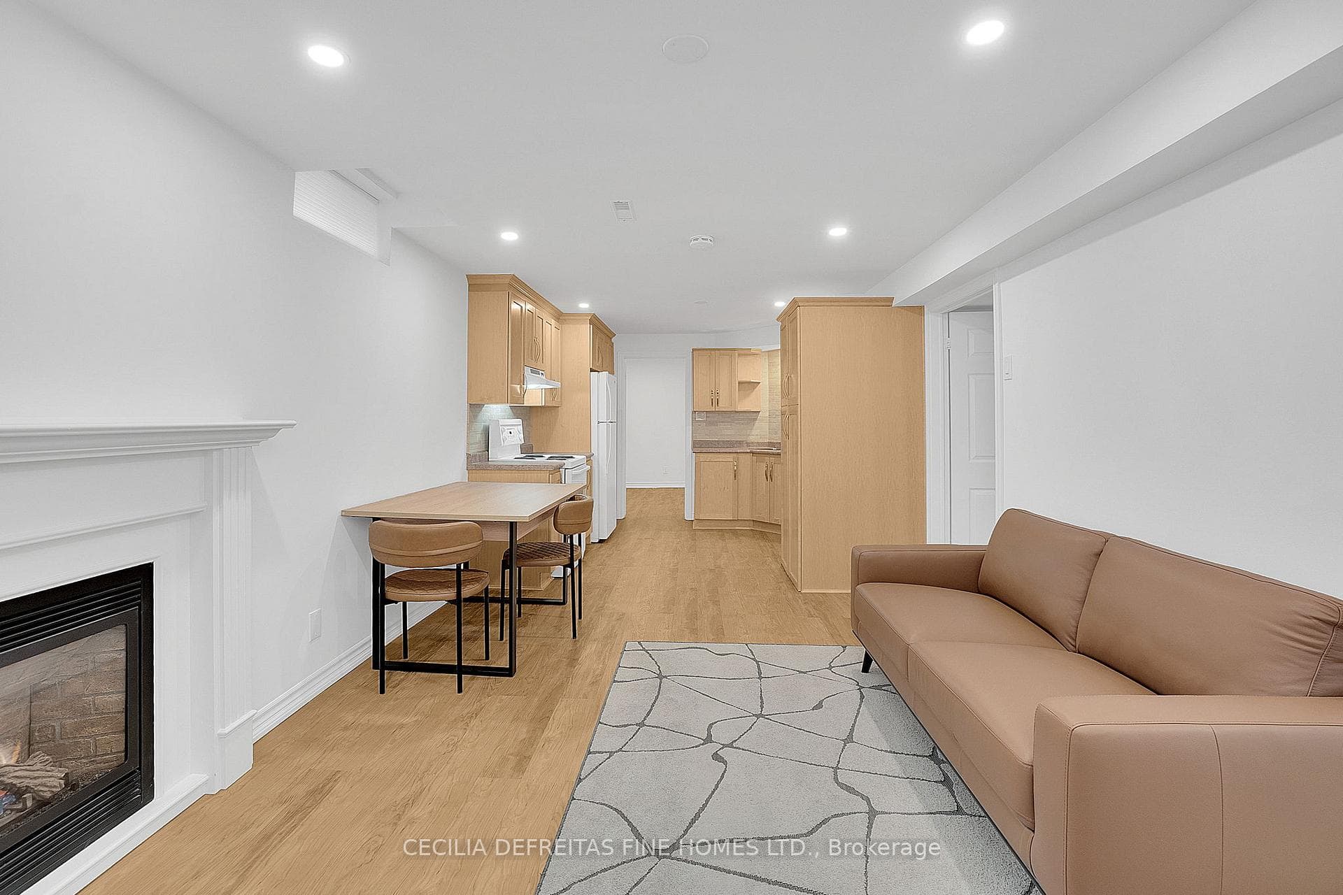 40 Venetian Crescent Unit Bsmt, Vaughan, ON L4L 5E5 - Photo 1